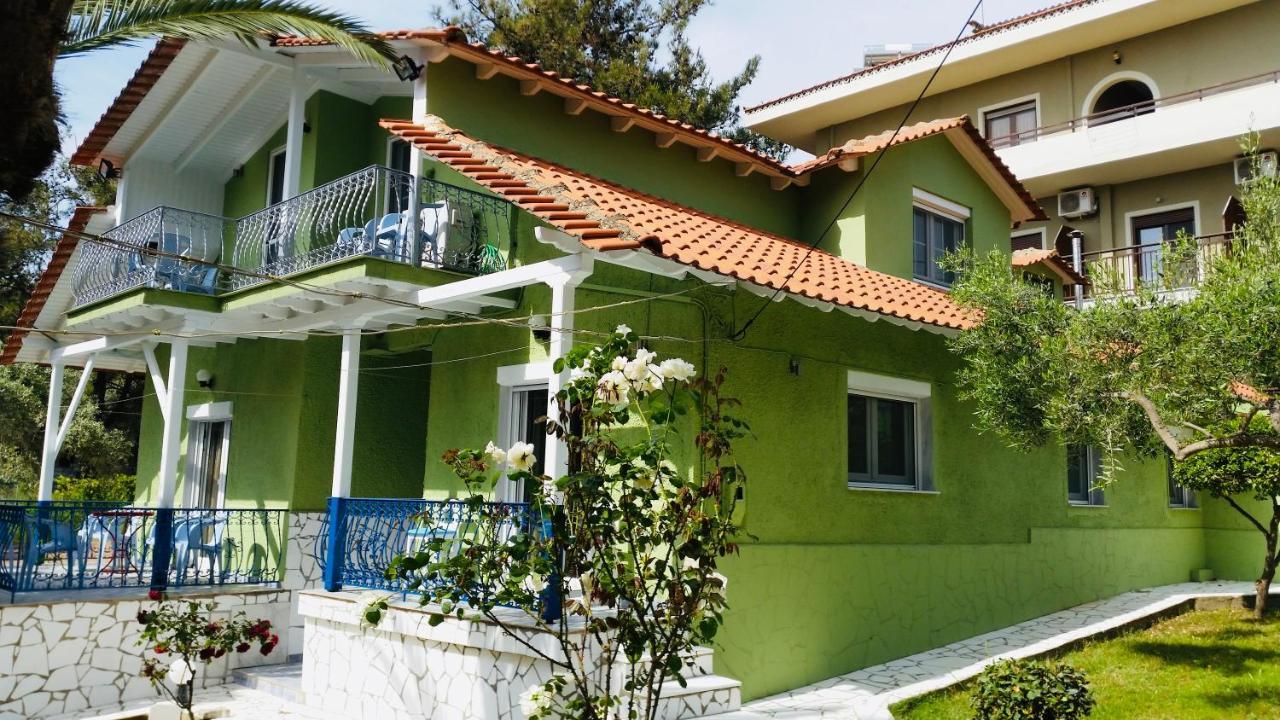 Nadia'S Beach House Pefkari Ngoại thất bức ảnh